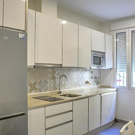 Precioso Apartamento Centrico Seville Exterior photo